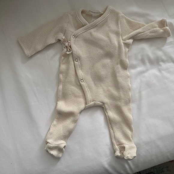 NWOT H&M Waffle 100% Organic Cotton Jumpsuit Onesie (two available) Newborn + 3M - Picture 3 of 12
